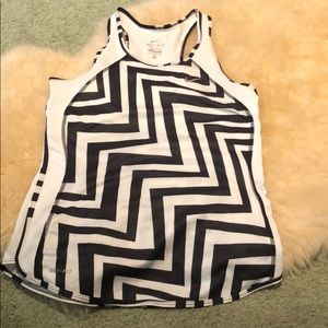 Nike dri-fit black & white zig zag racerback tank